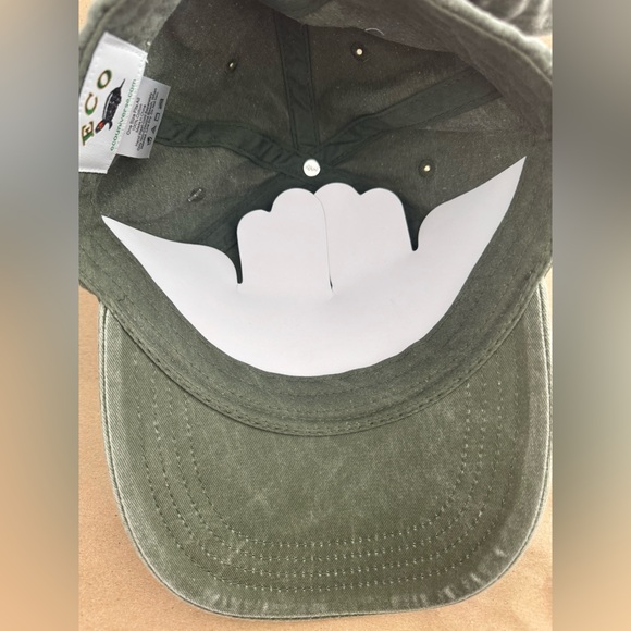 Green Denim Cap with Embroidered Snake Design - Picture 2 of 4